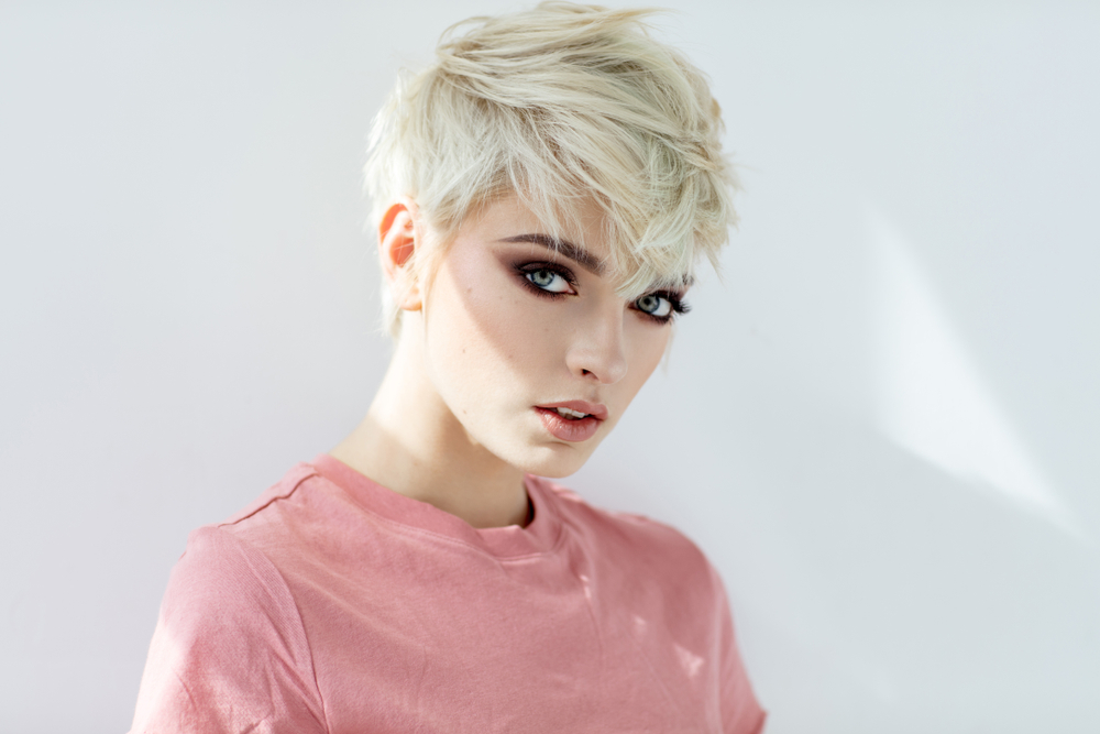 Angesagte Kurzhaarfrisuren 2024 Zeit F R Kurze Haare   Pixie Cut Kurzhaarfrisur 2024 