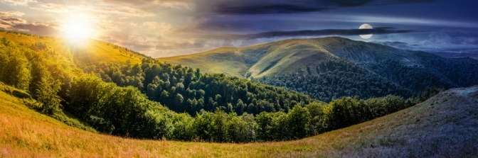 Landschaft, in der Tag und Nacht ineinander übergehen