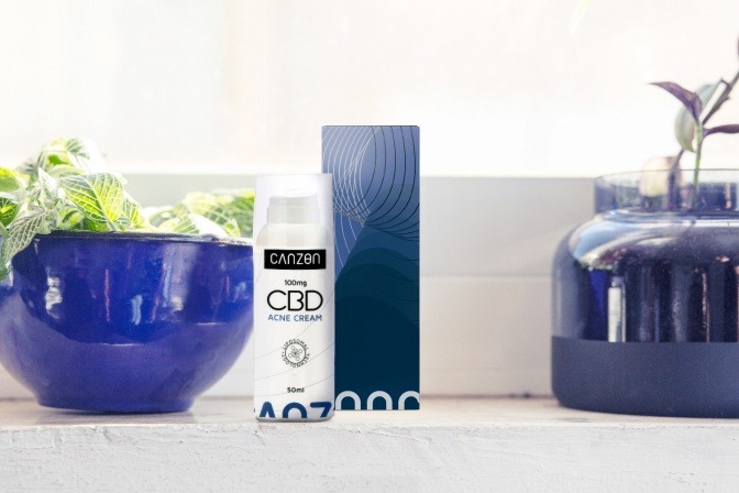 CBD Creme gegen Akne